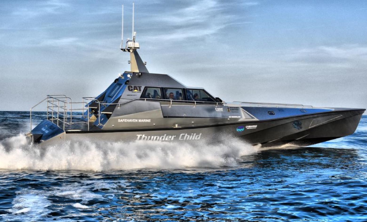 L'industrie c'est fou] Le bateau insubmersible Thunder Child XSV 17
